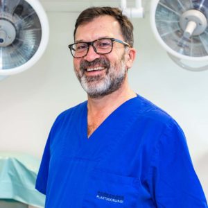 Dr. Begic  - spesialist i plastikkirurgi
